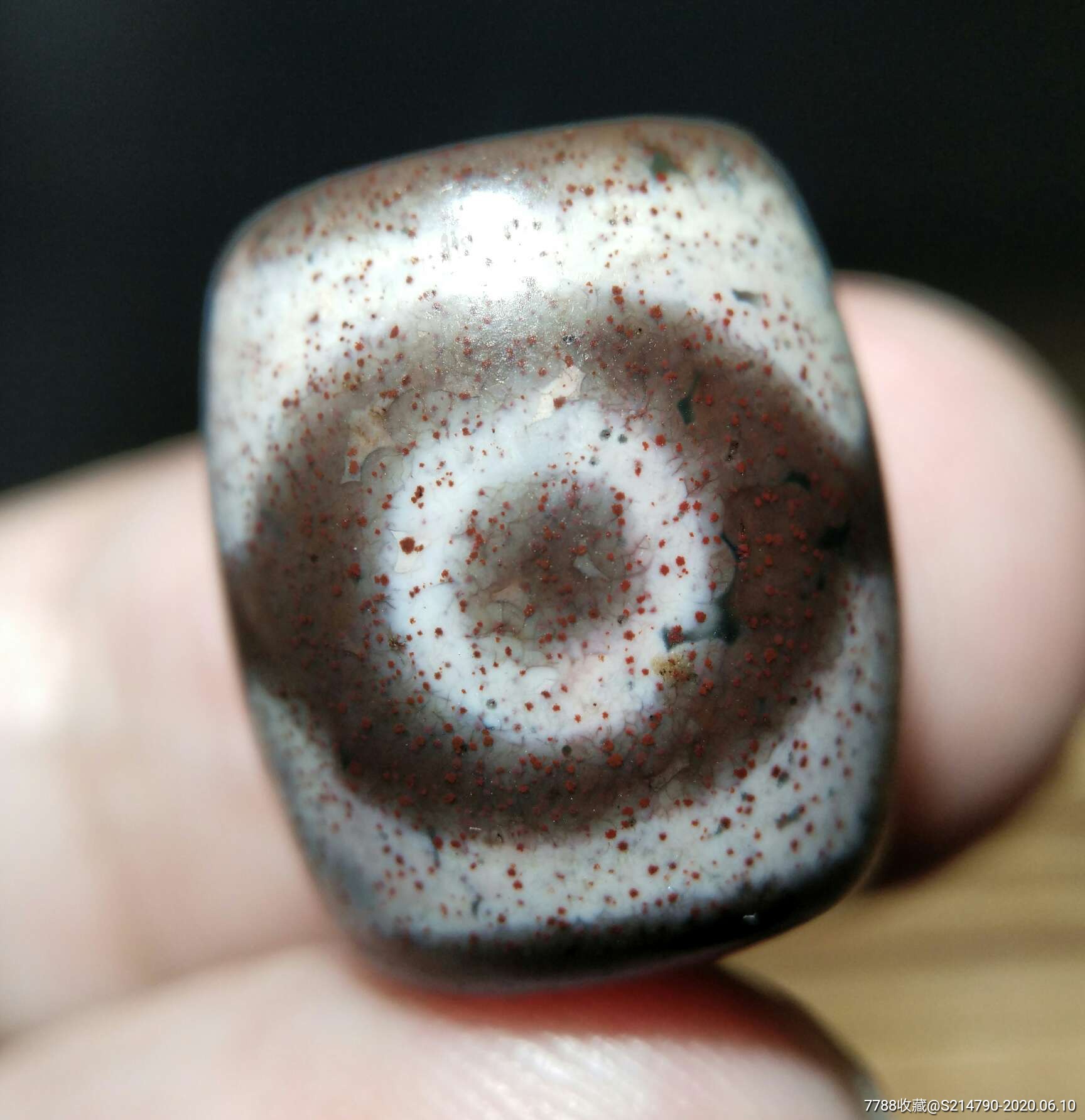 藏传象雄三眼达洛天珠朱砂爆满