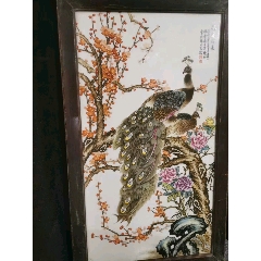 1942年余翰青的梅雀迎春图瓷板画
