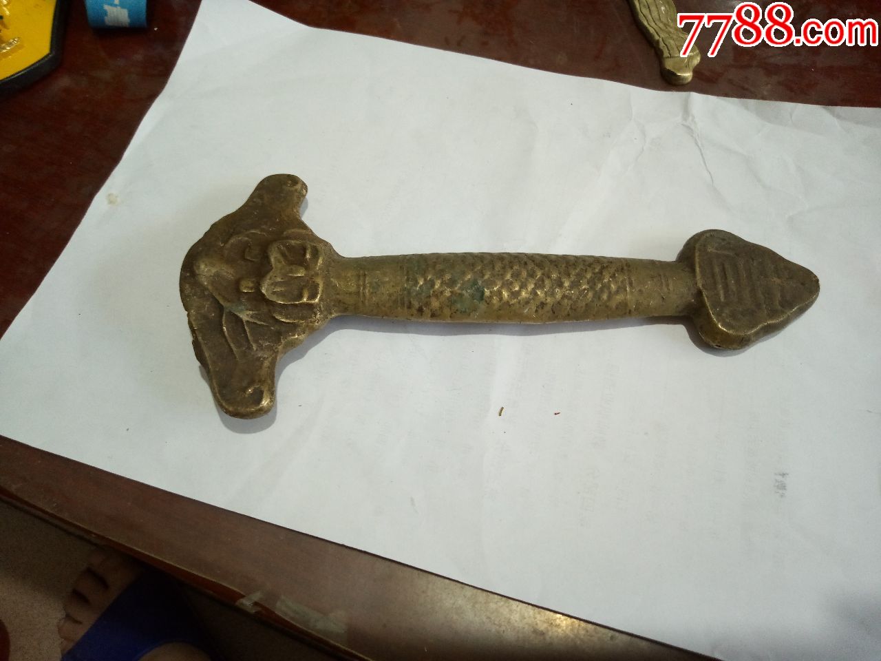 铜宝剑柄