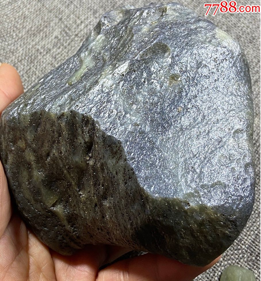 4002和田玉细肉青花戈壁料原石616克