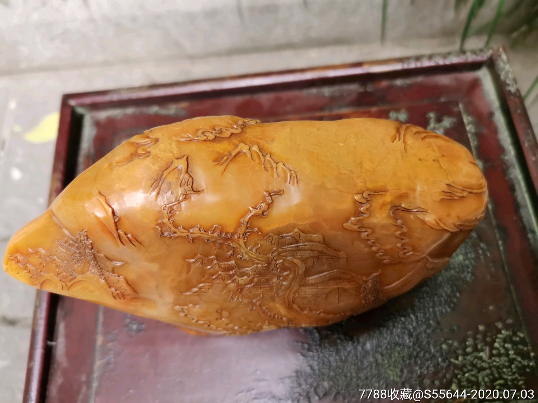 保真田黄石山子典型的萝卜纹