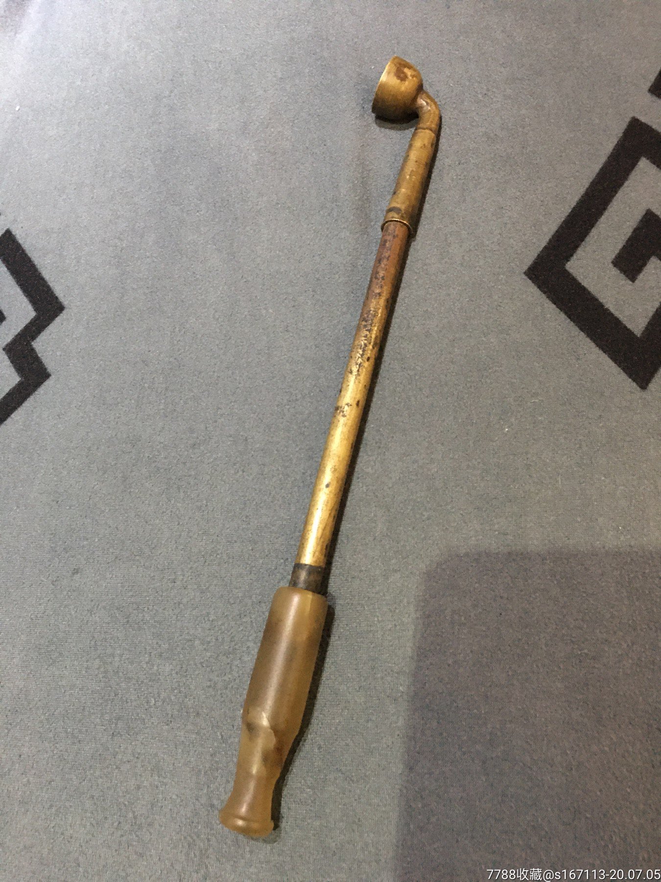 老铜烟袋玛瑙嘴一件