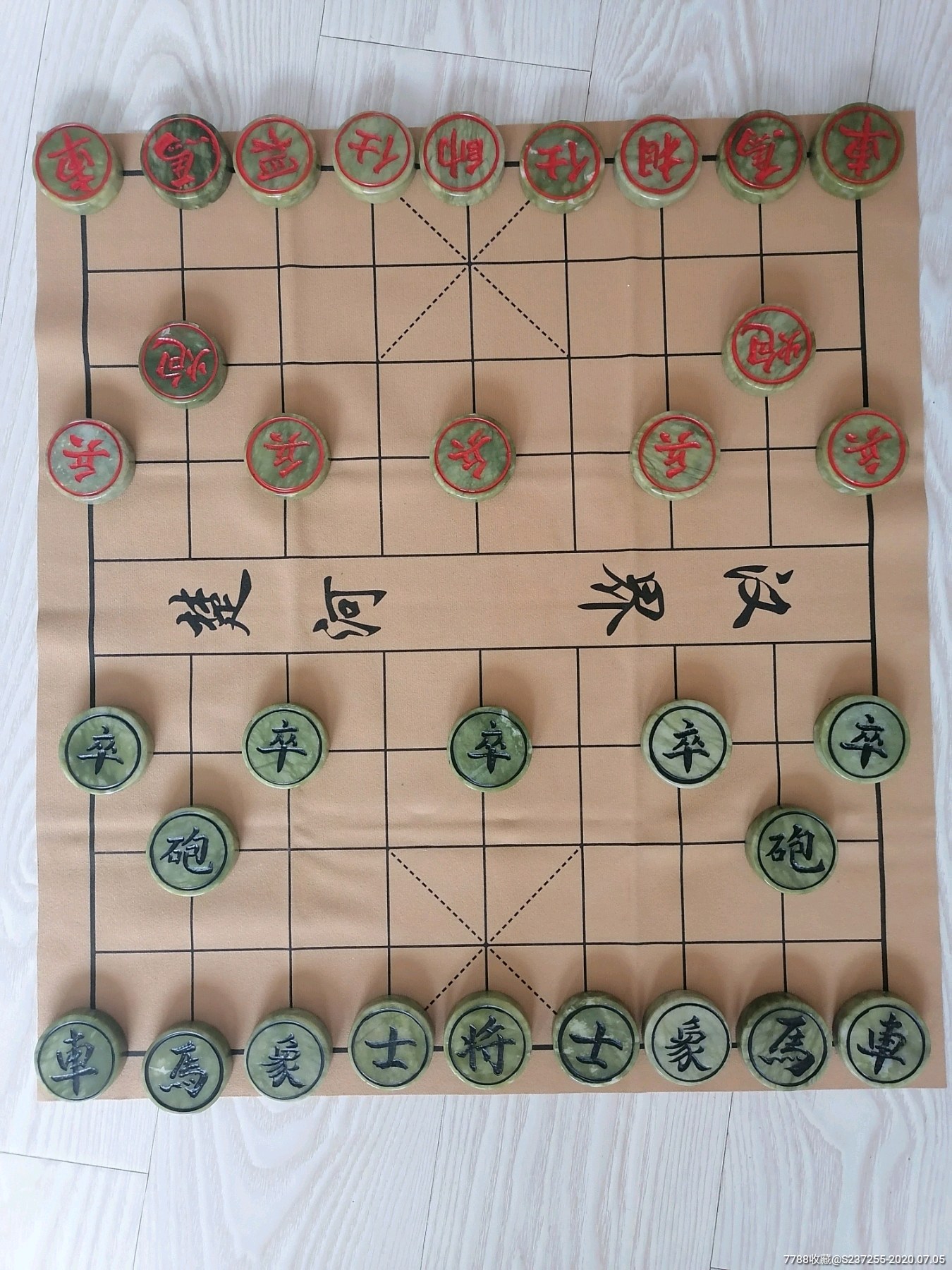 玉石象棋纯手工雕刻一副