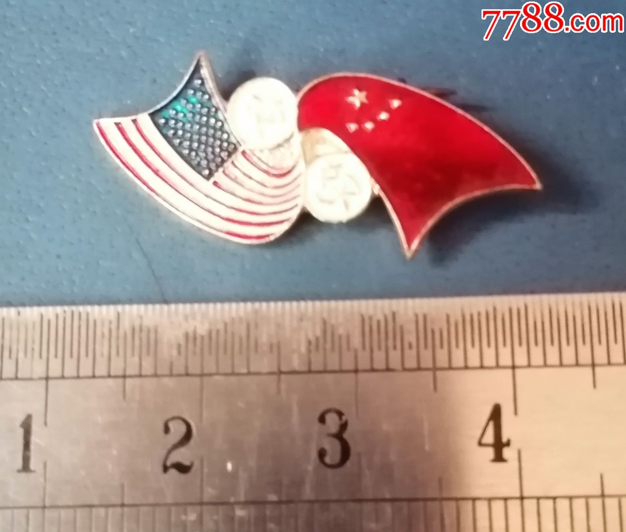国旗中美友好章