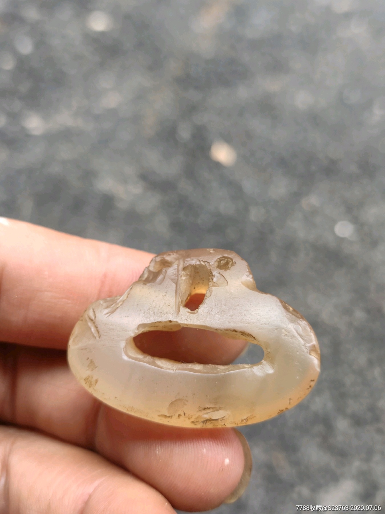战汉时期.冰糖玛瑙环手刀首