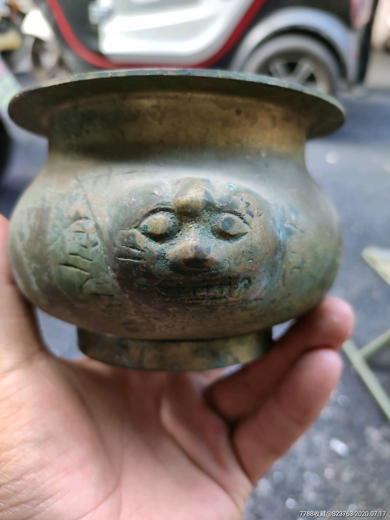 民国.双兽头铜香炉