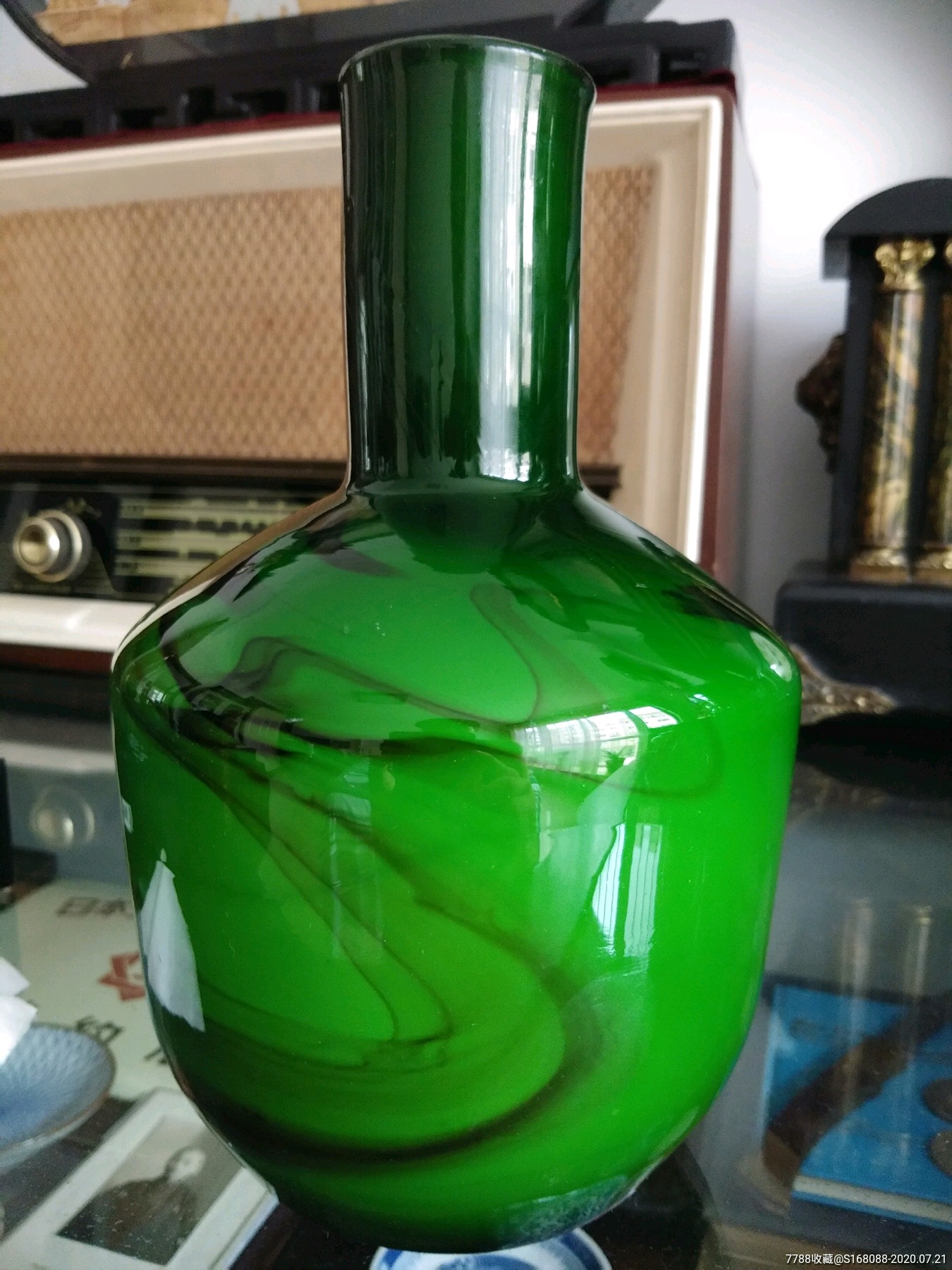 文革时期七八十年代绿琉璃玻璃老花瓶老瓶子老琉璃器文革70年代80年代