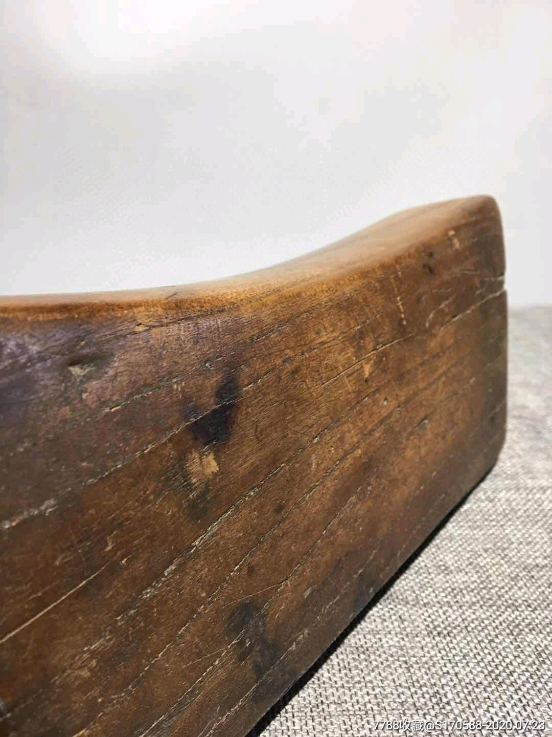 清代紫榆木元宝枕包浆浓厚品相完好全品包老