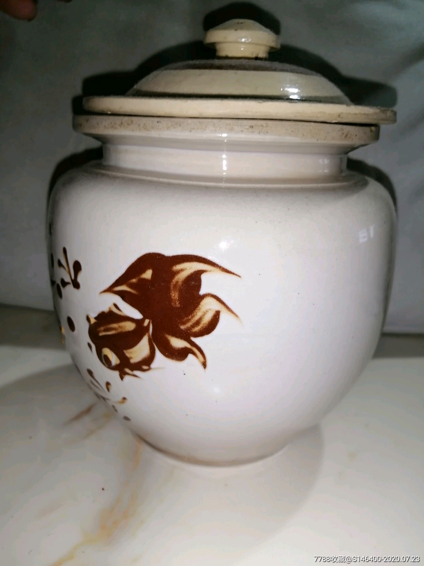 80年代荣昌窑出品好看的(金鱼)图案白糖罐子