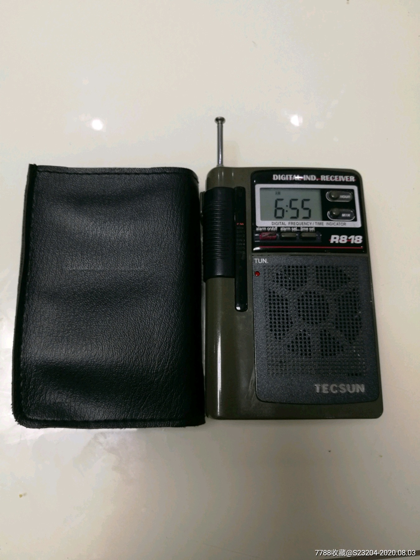 德生袖珍收音机r818