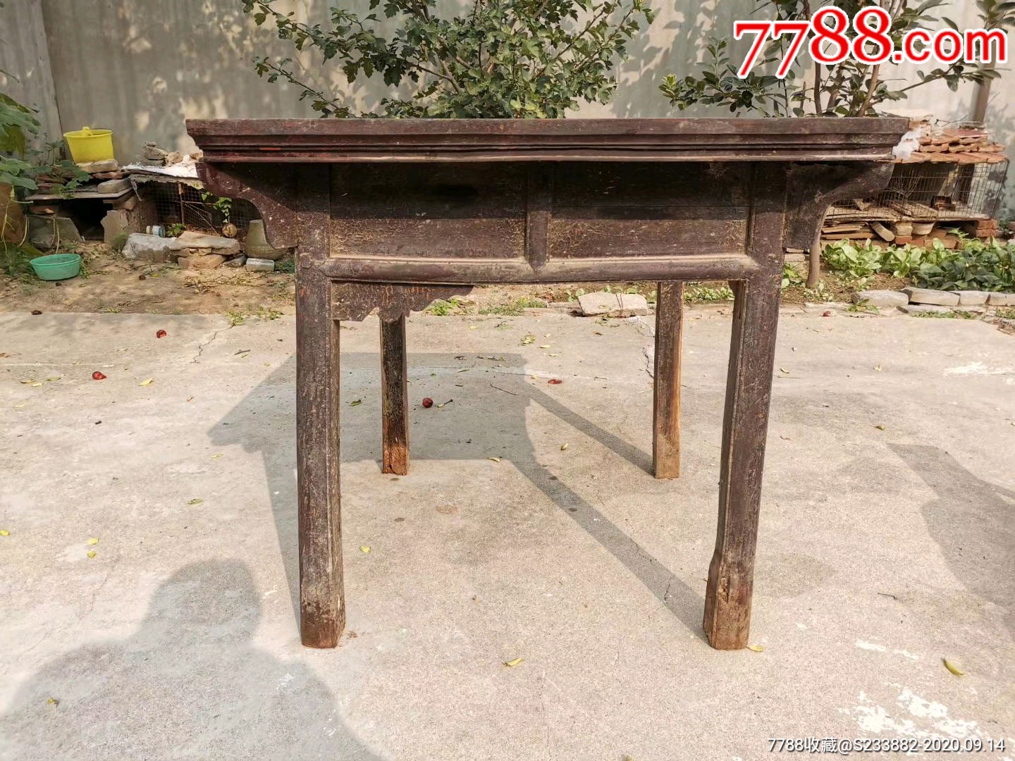 清中期榆木八仙桌