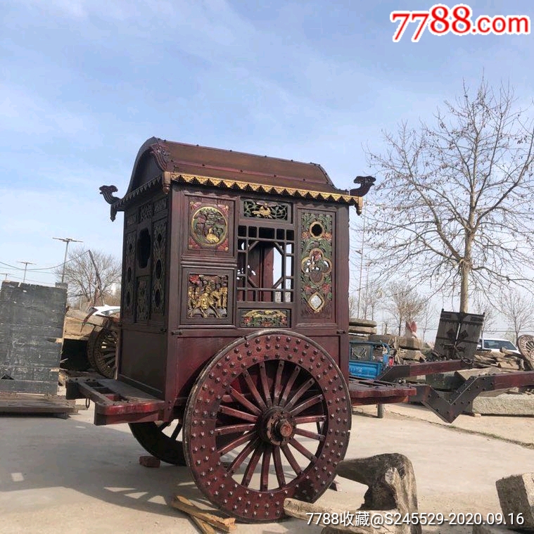 民俗老物件轿子马车