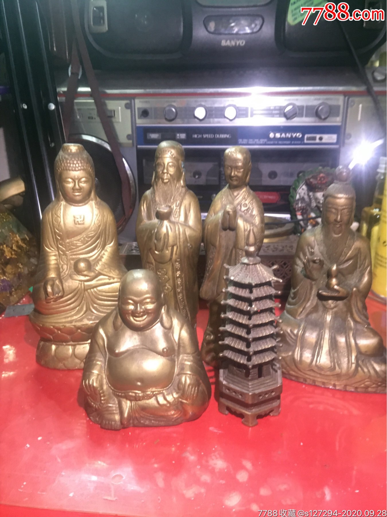 五尊铜佛一个文昌塔一起出-佛像/造像-7788烟酒茶牌