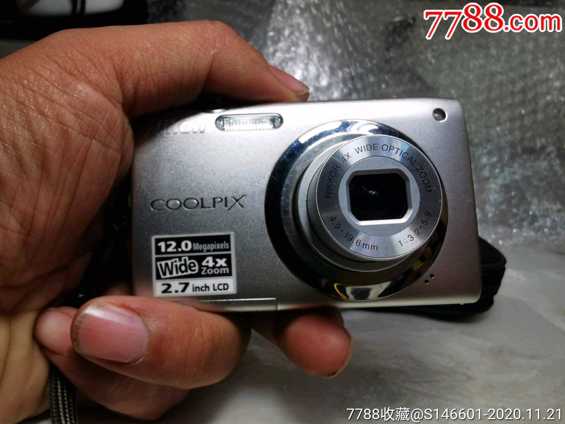 尼康s3000数码相机低价出售功能完好,成色如图,一千二百万像素,四倍