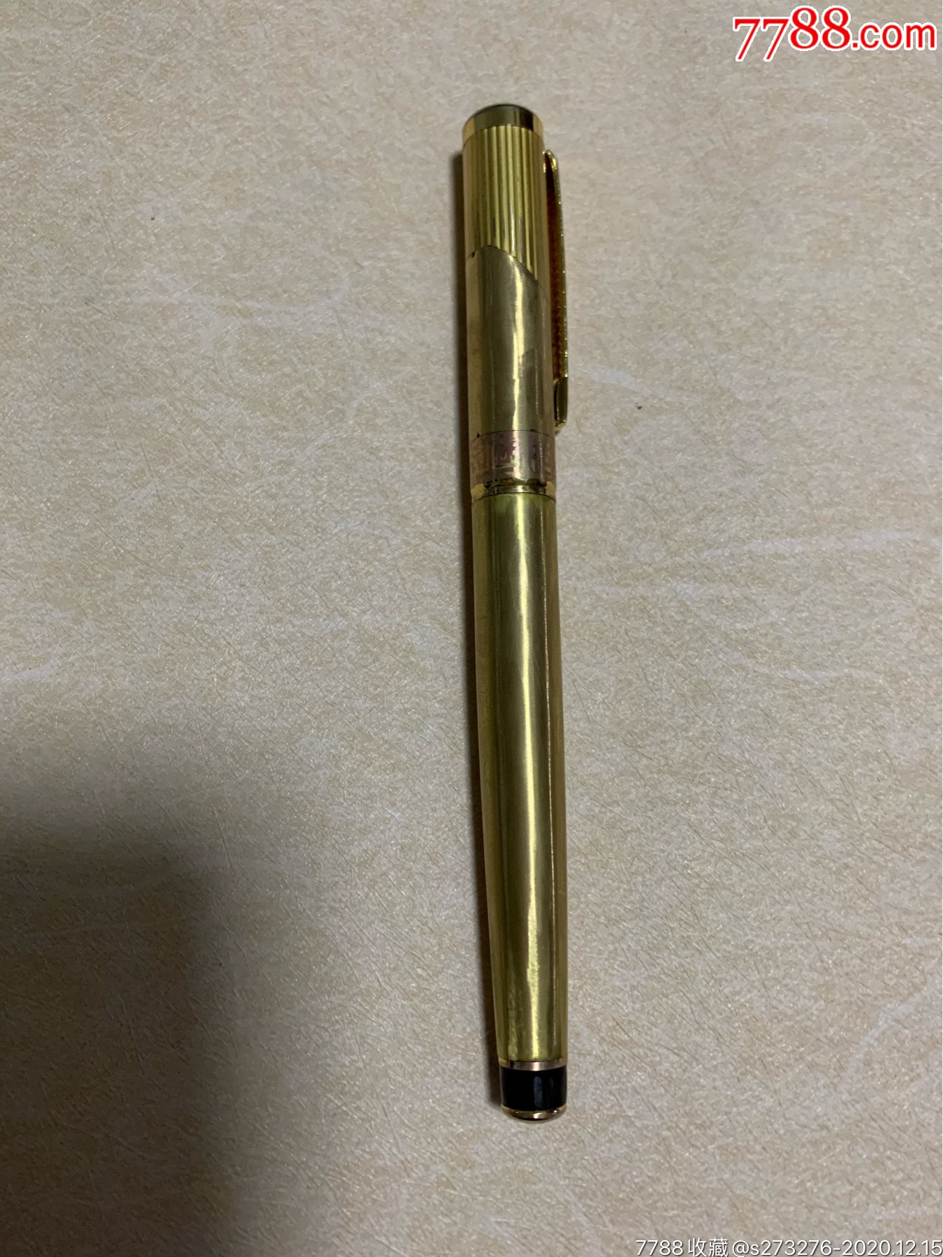派克金笔一支