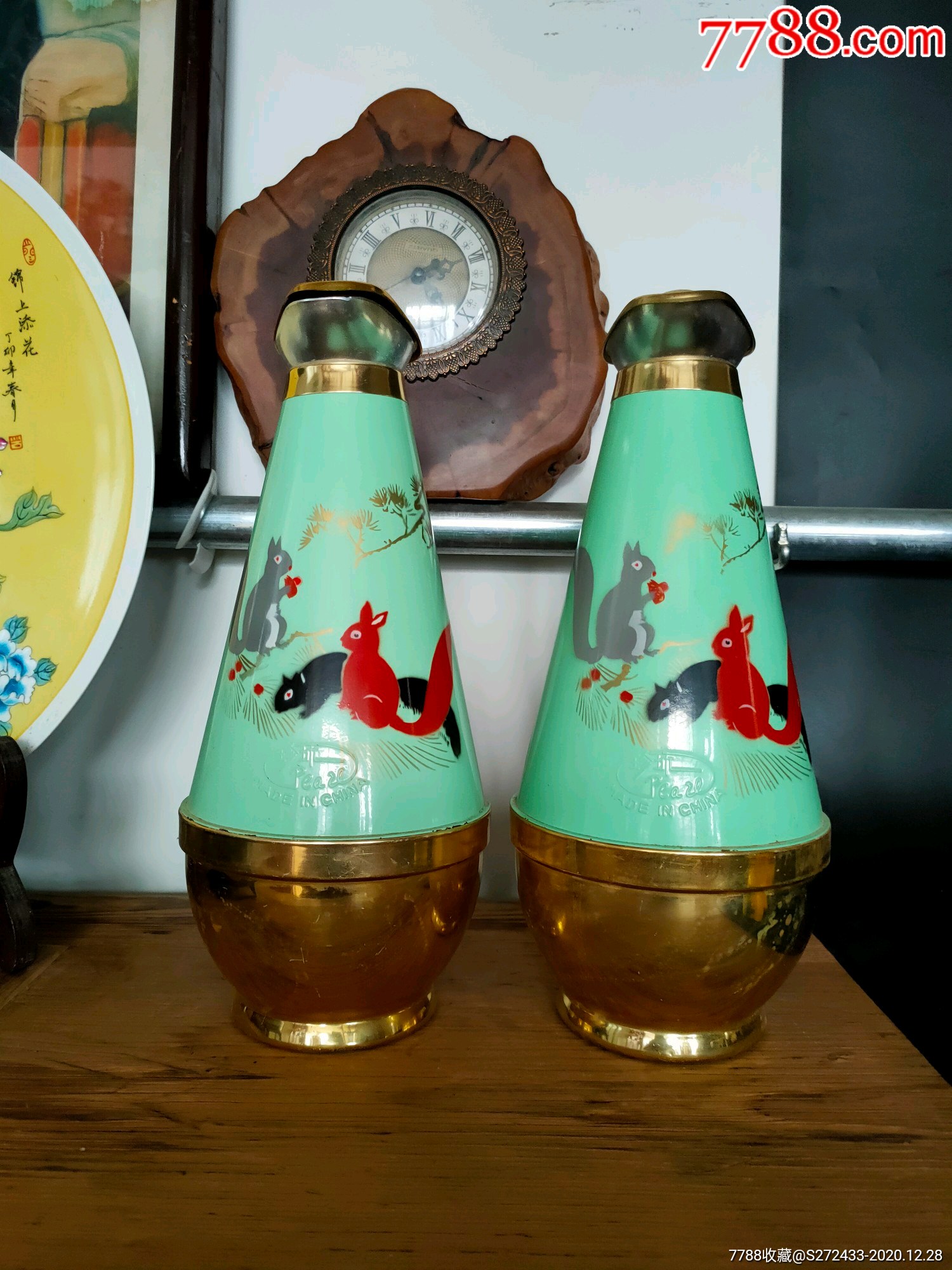 7080年代搪瓷暖壶一对全品包老