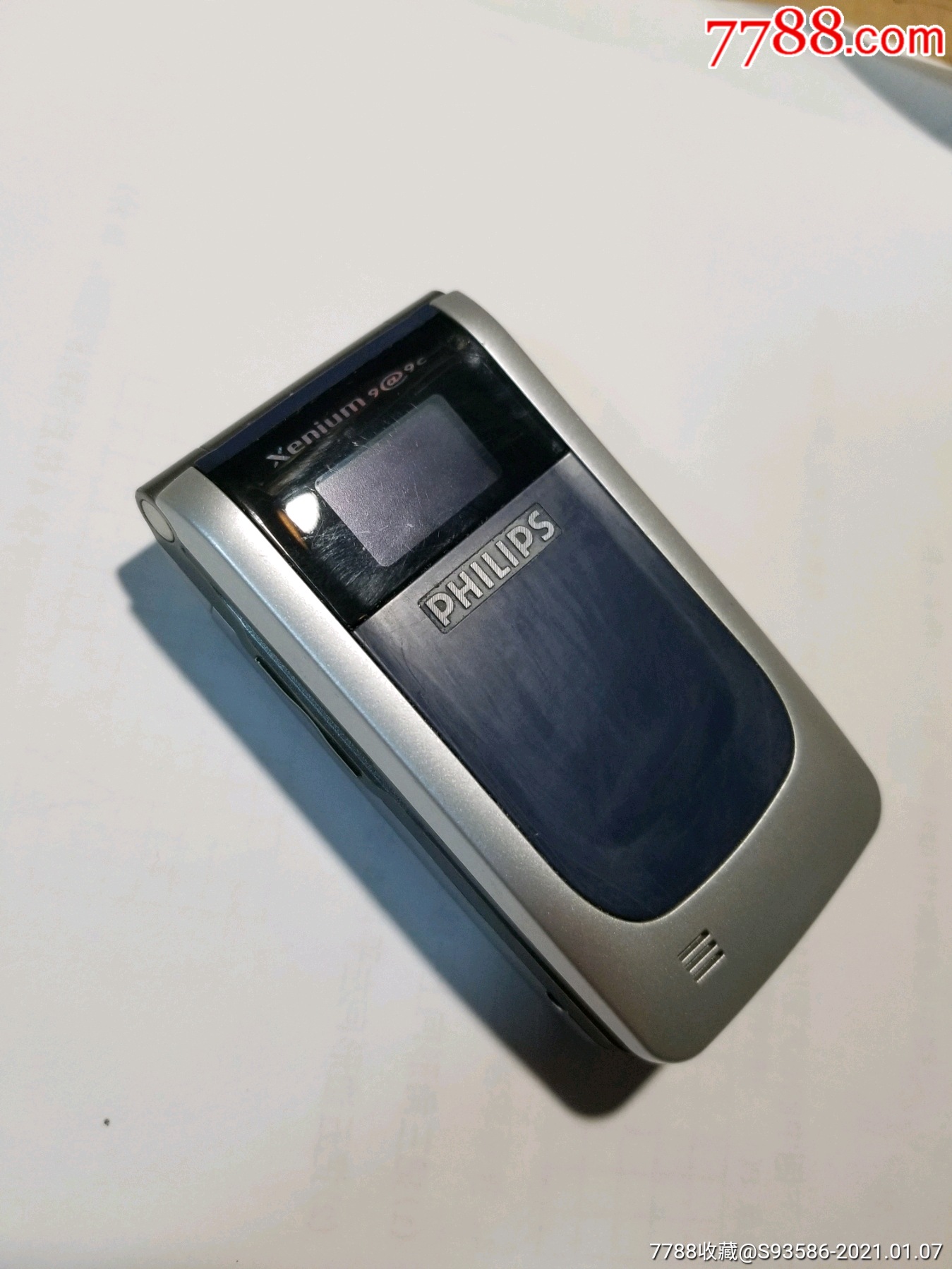飞利浦9,9c手机收藏手机外屏不显示电池差如图所示
