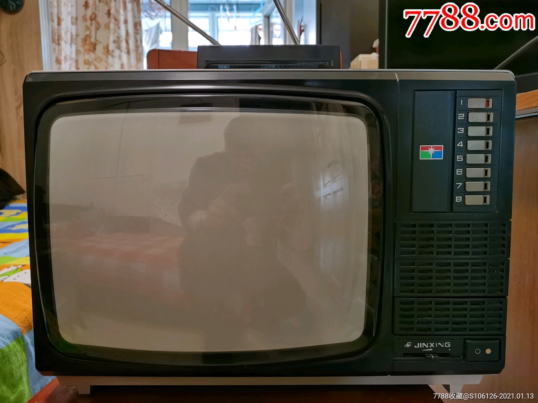 金星牌14寸彩色电视机