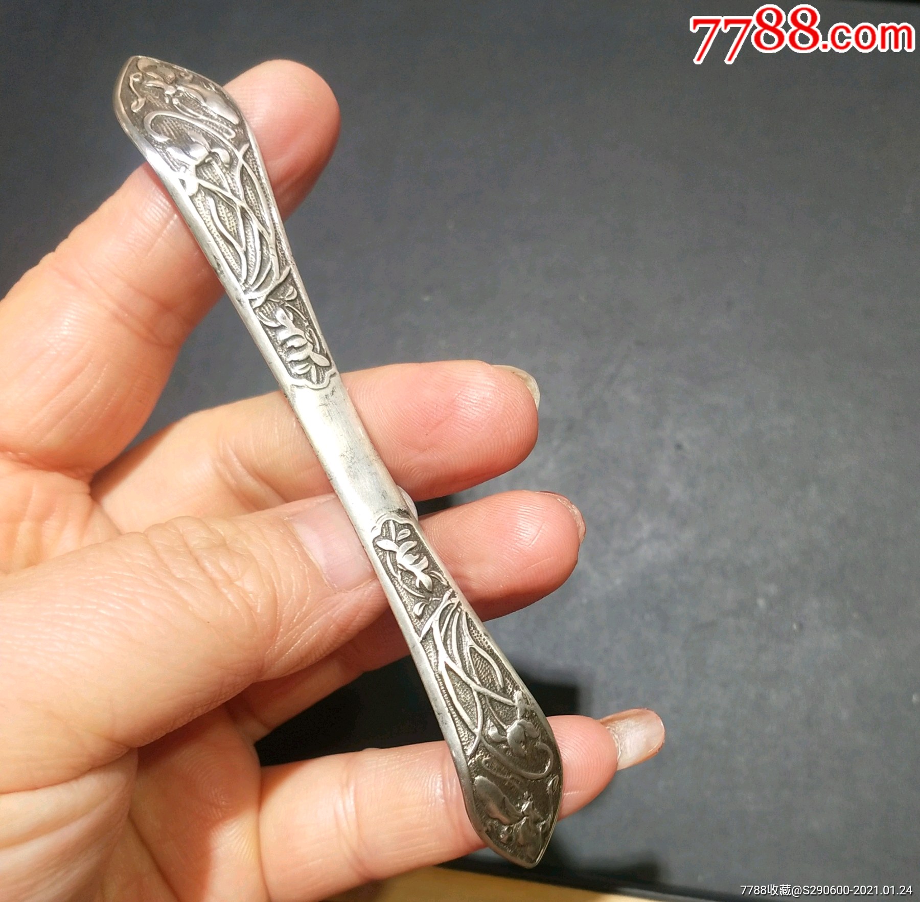 清代老银质刻花银簪_银簪/银钗【崴哲天下】_第2张_7788玉器收藏