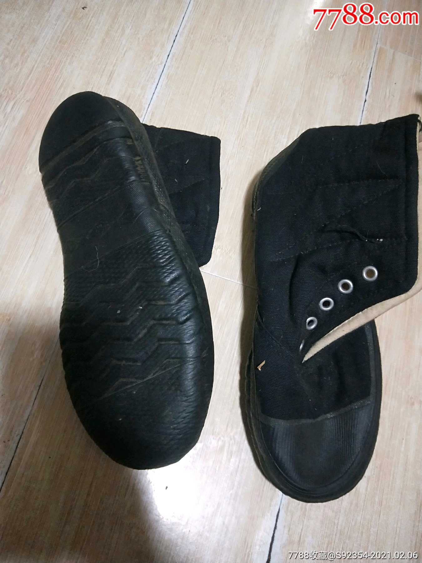 知青物品棉胶鞋(俗称胶皮乌拉)