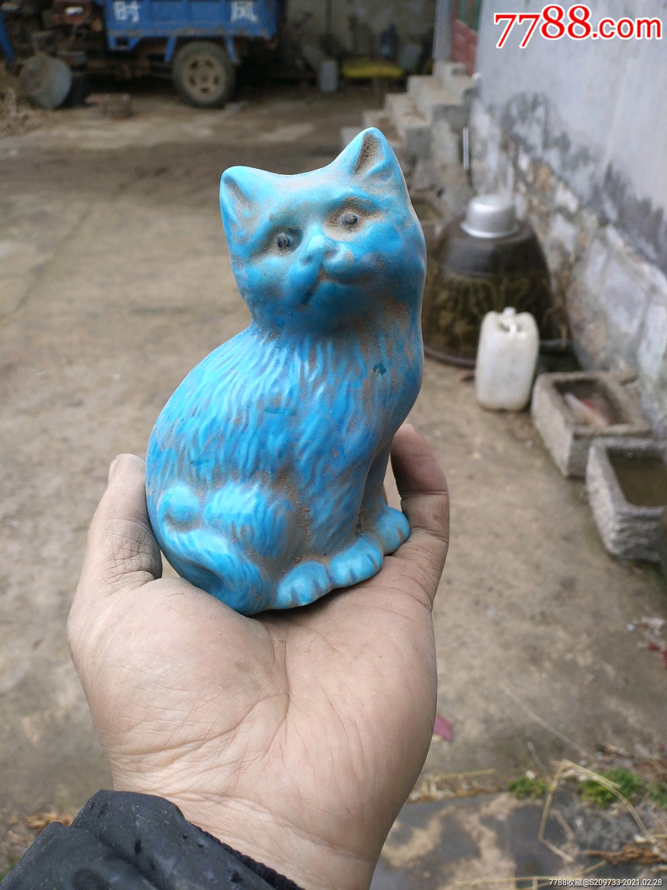 清末民国时期瓷猫