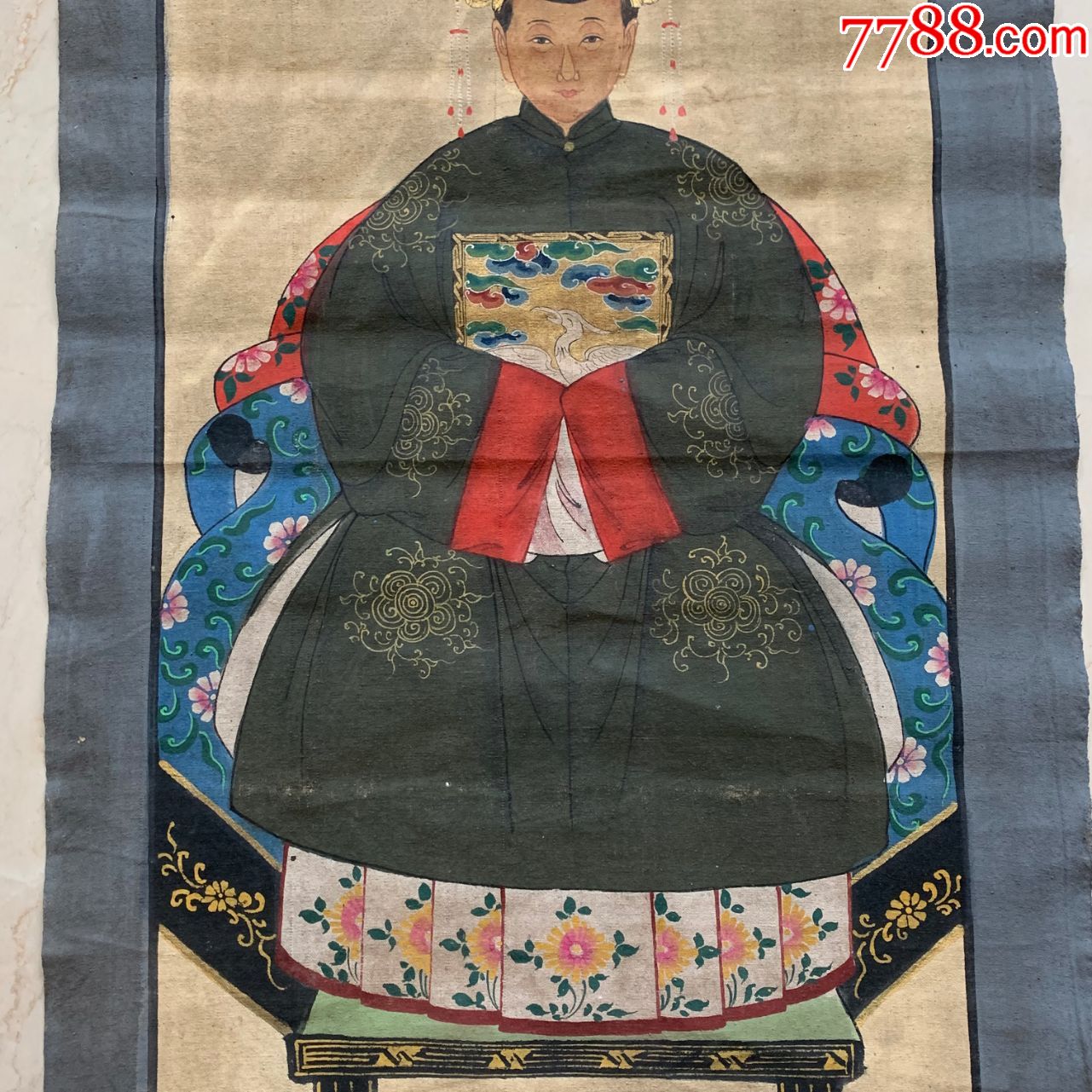 绢本挂画-明代人物绢本画-国画明代皇后画像