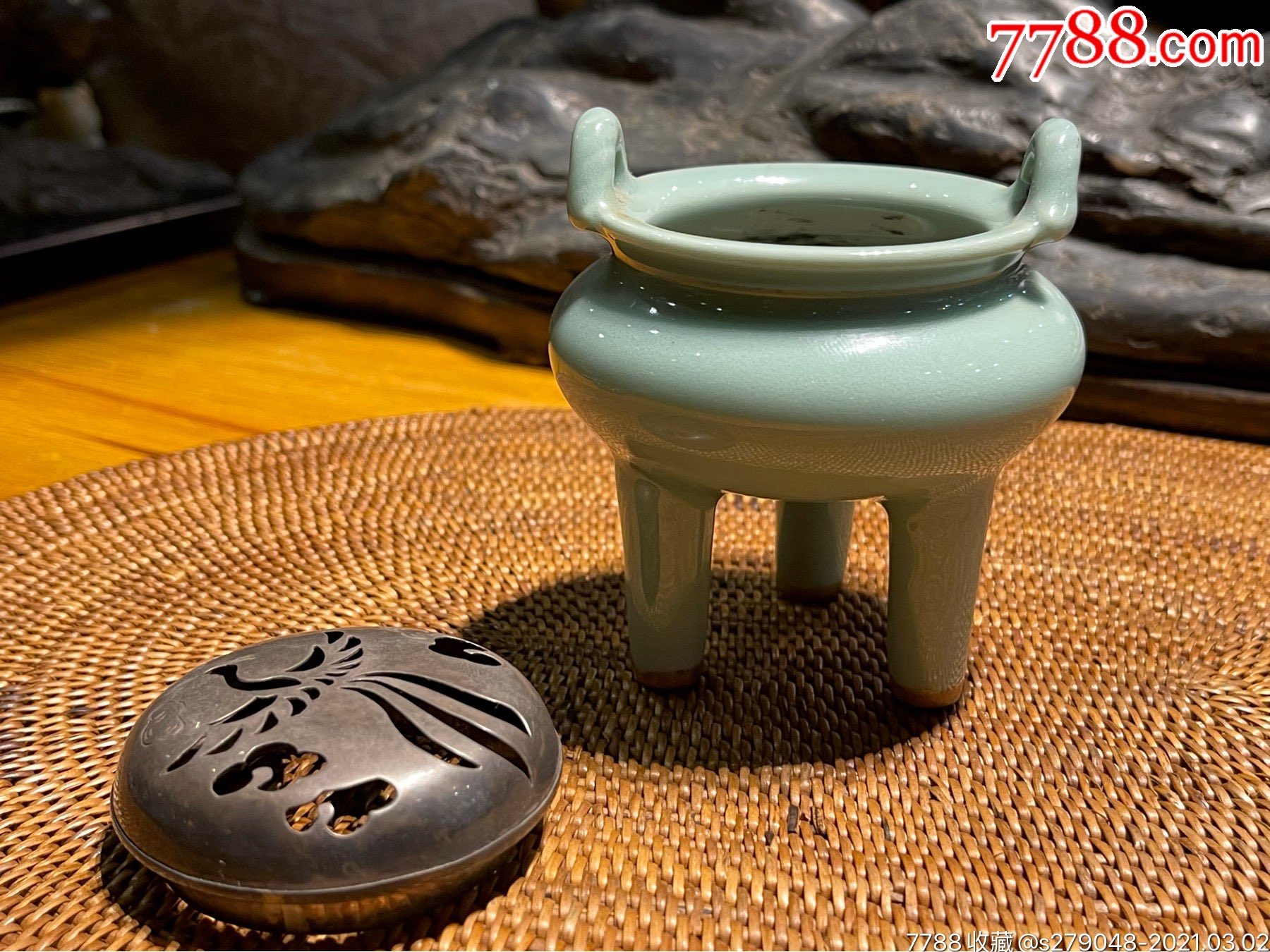 日本青瓷香薰炉纯银盖_香炉/香器_第3张_7788钟表收藏