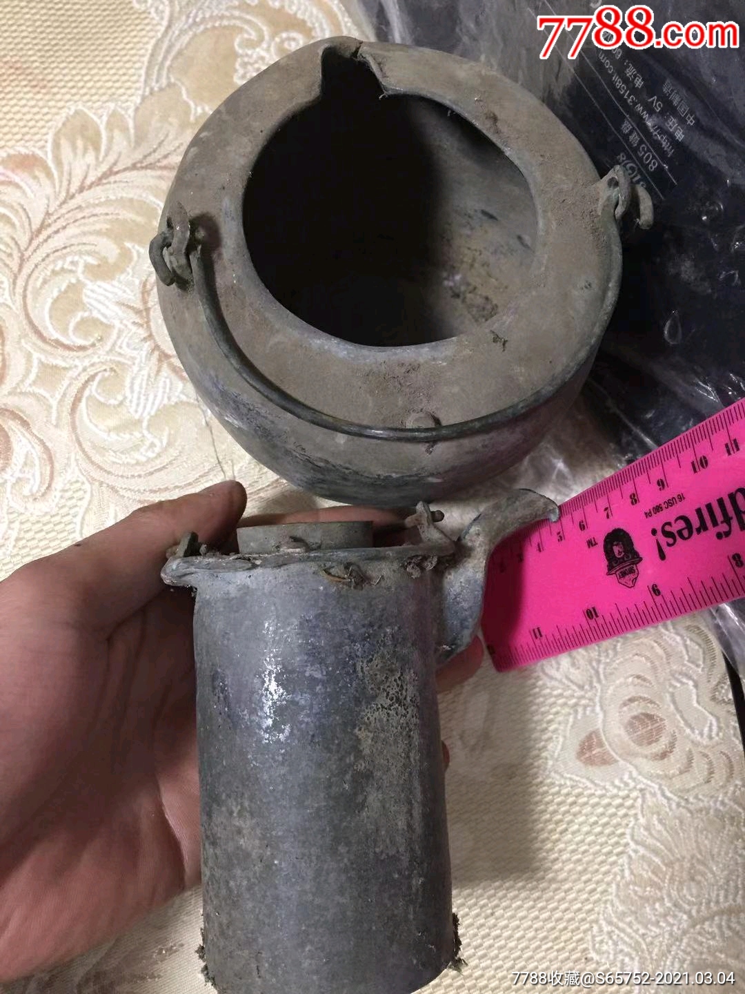 老锡壶一个