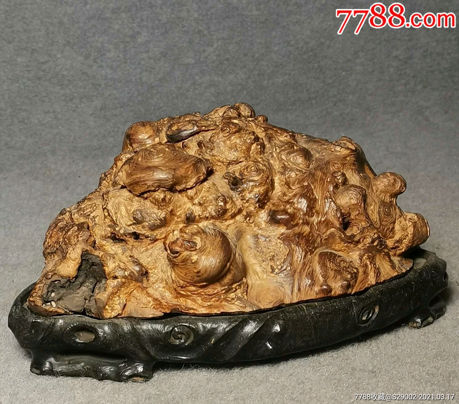 百年老荔枝木树瘤,黑檀木底座,三足镂空一体雕刻_价格880元_第1张
