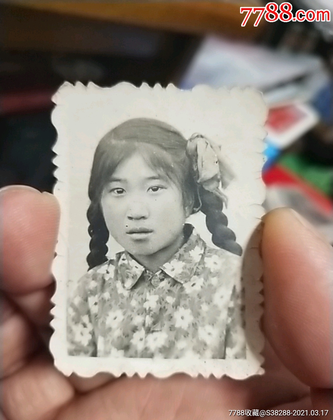 大辫子美女