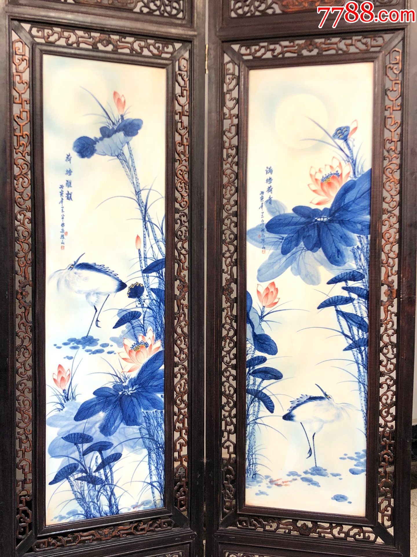 王步作品精品小叶紫檀老框镶瓷板画手绘青花【荷花】四折落地大屏风