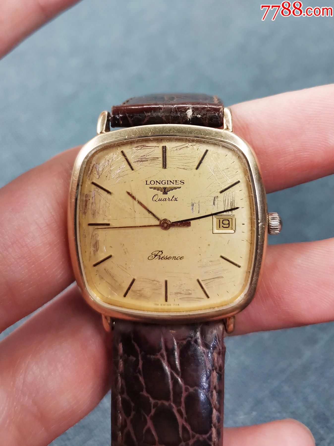 金色浪琴手表男瑞士表皮带简约石英中古董表男士腕表方形手表