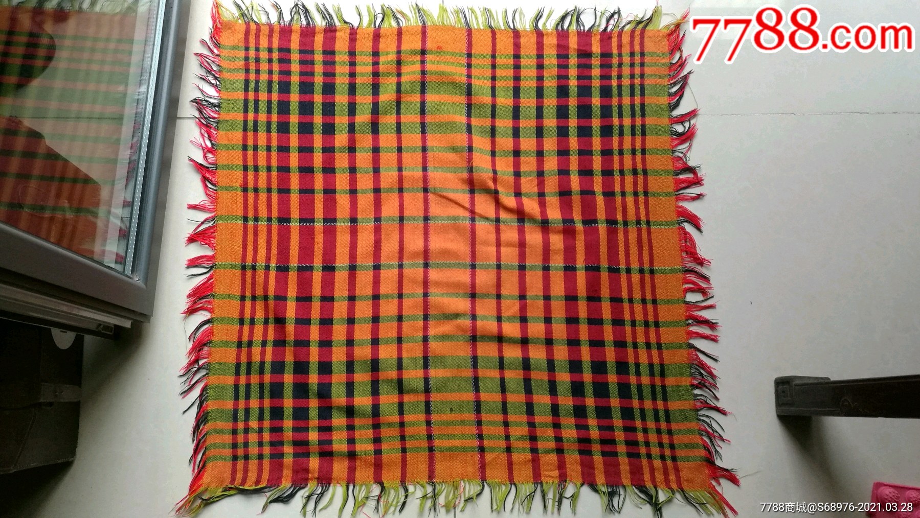 老围巾,60年代方巾,尺寸为70x70cm,可做年代戏影视道具,怀旧收藏