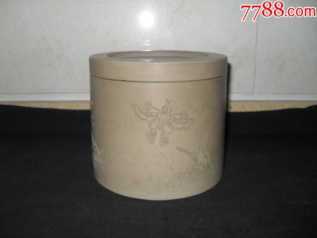 已故天津蟋蟀罐制作名家——柴宗仁大师,滚花九蝶,蝴蝶盆,品相不错
