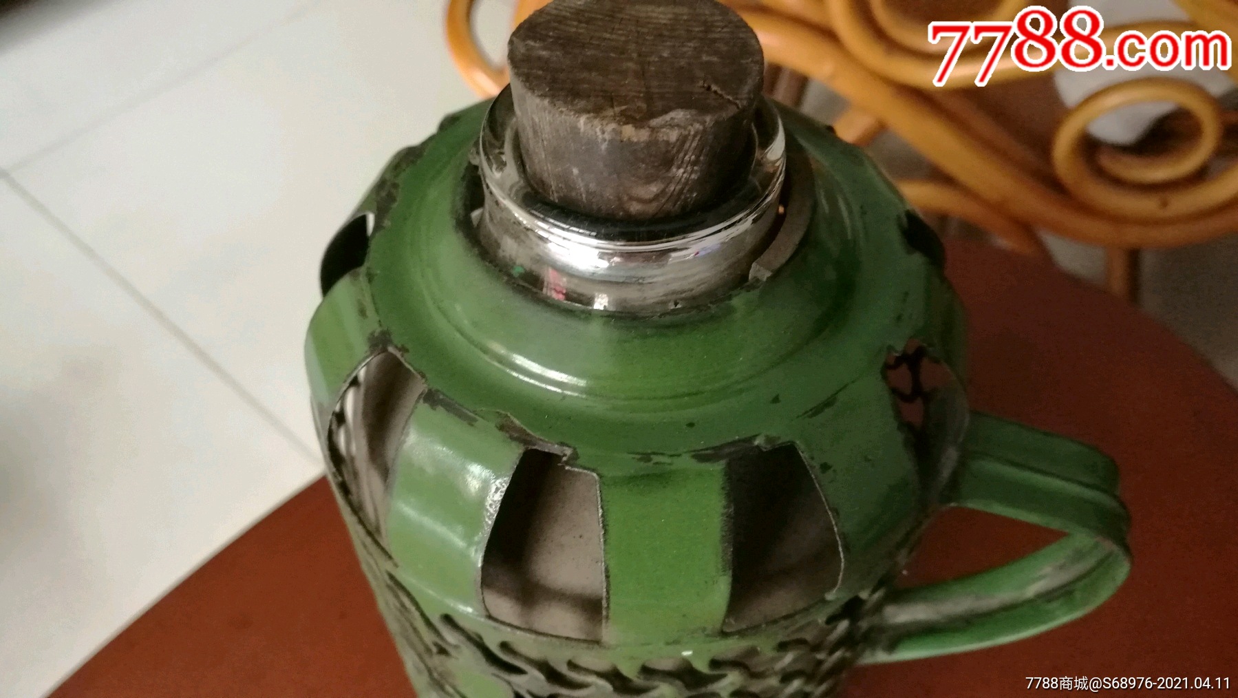 老暖壶5060年代搪瓷网眼暖水瓶年代戏影视道具怀旧摆设搪瓷的稀少值得