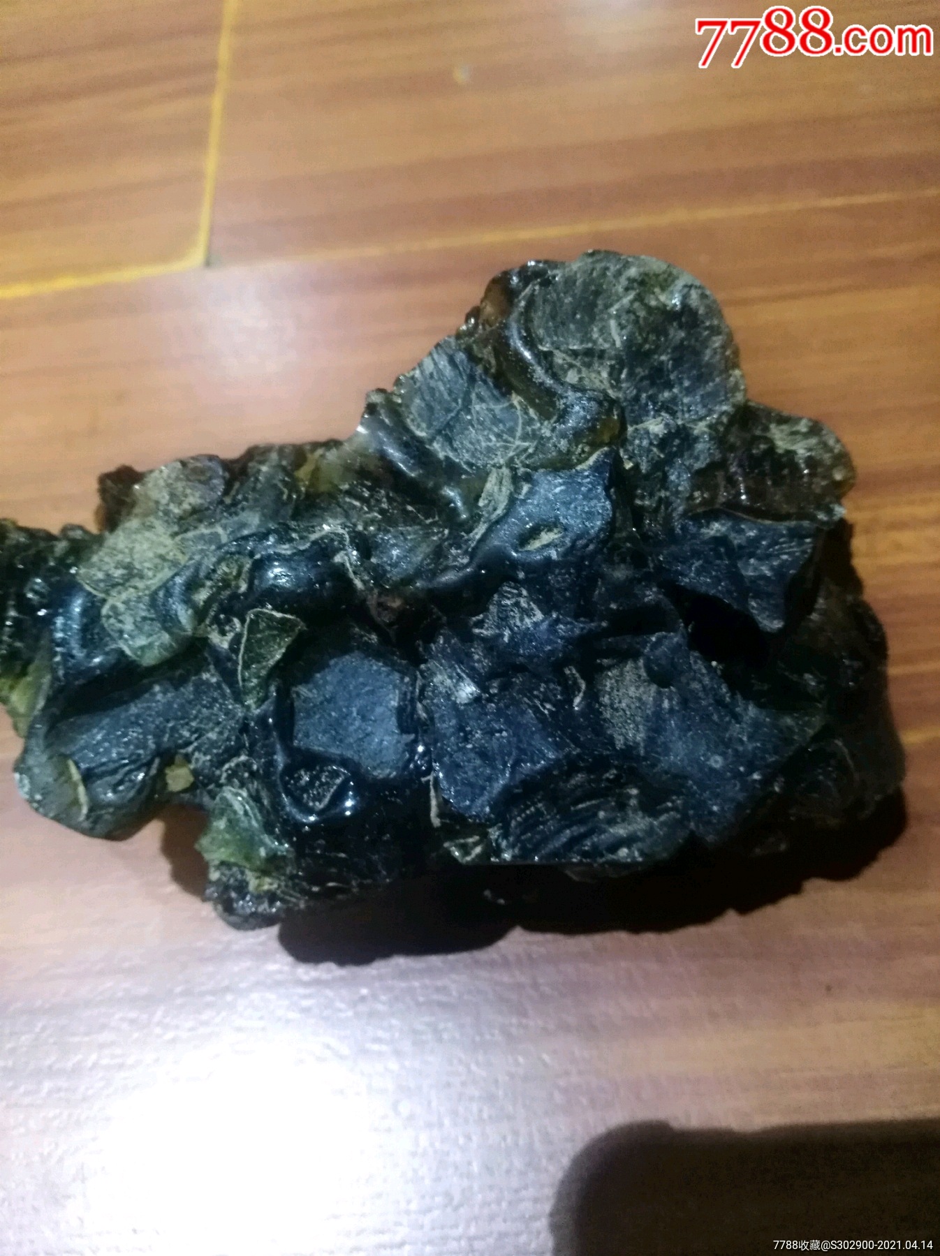 琉璃石,河里捡到的,_价格200元_第1张_7788收藏__收藏热线