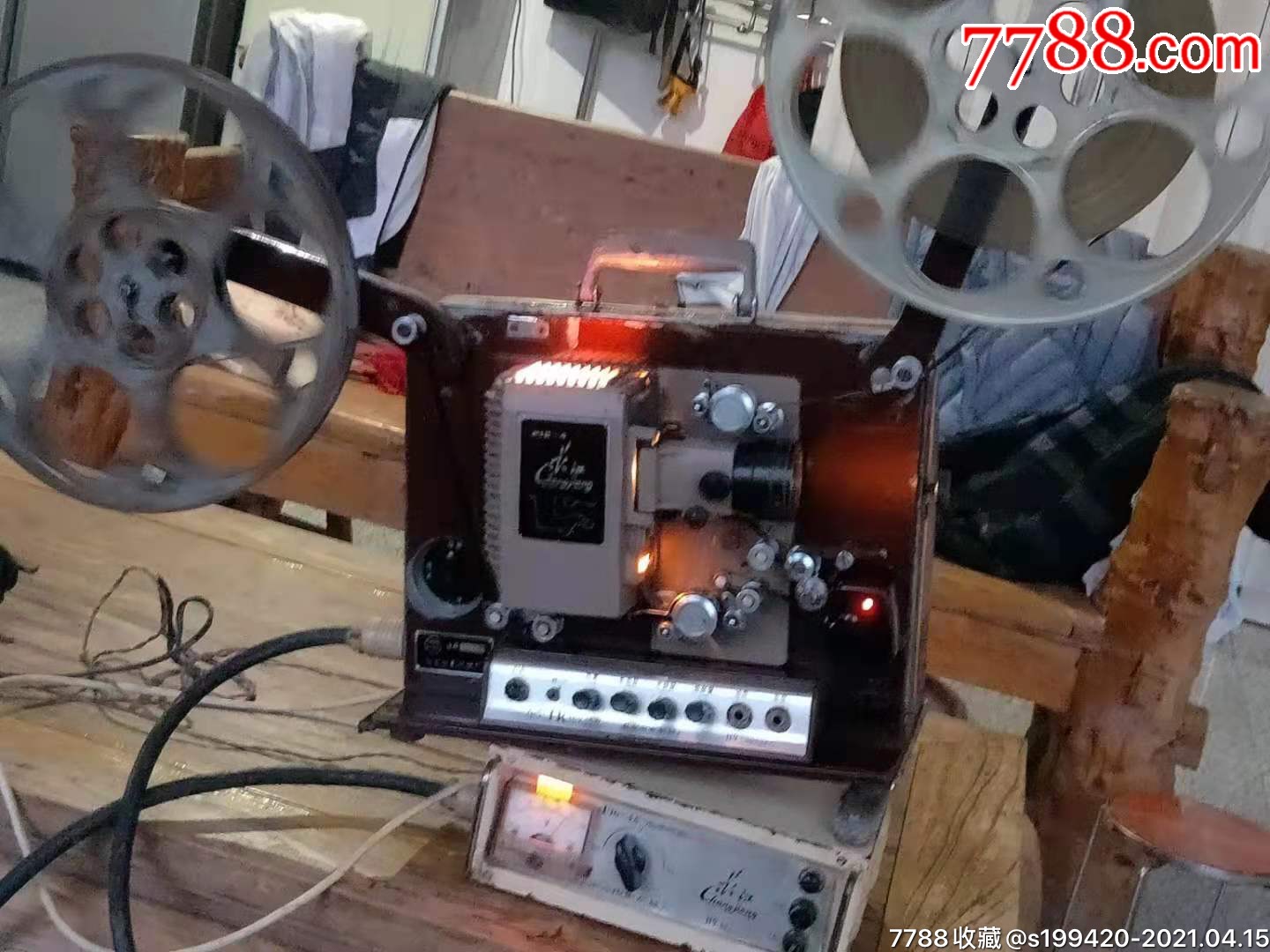 "商品>>>>￥3,3809品99"长江"十六毫米电影放映机