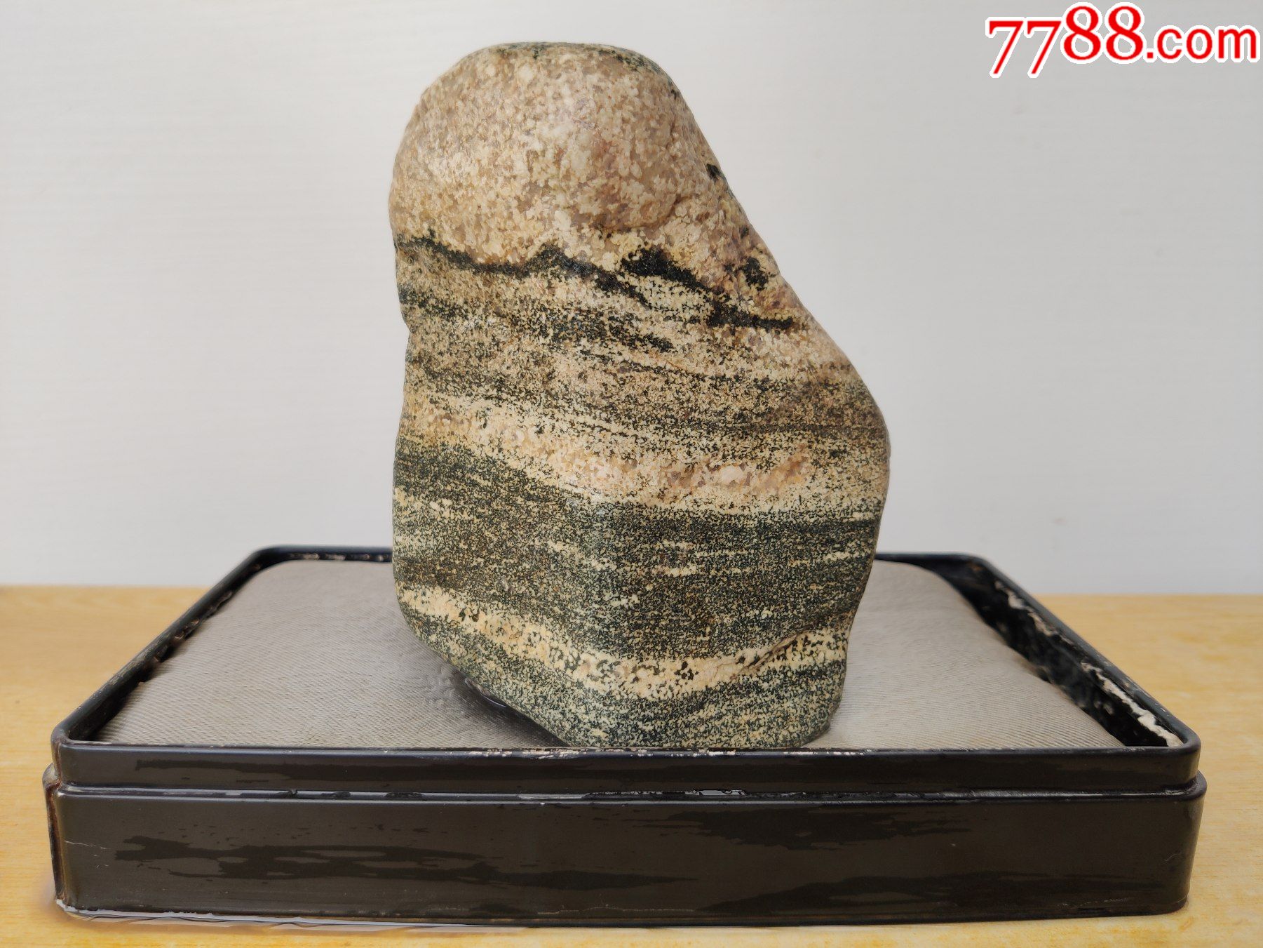 新进洛阳梅花石原石1740"山河图(画面好,石型好)