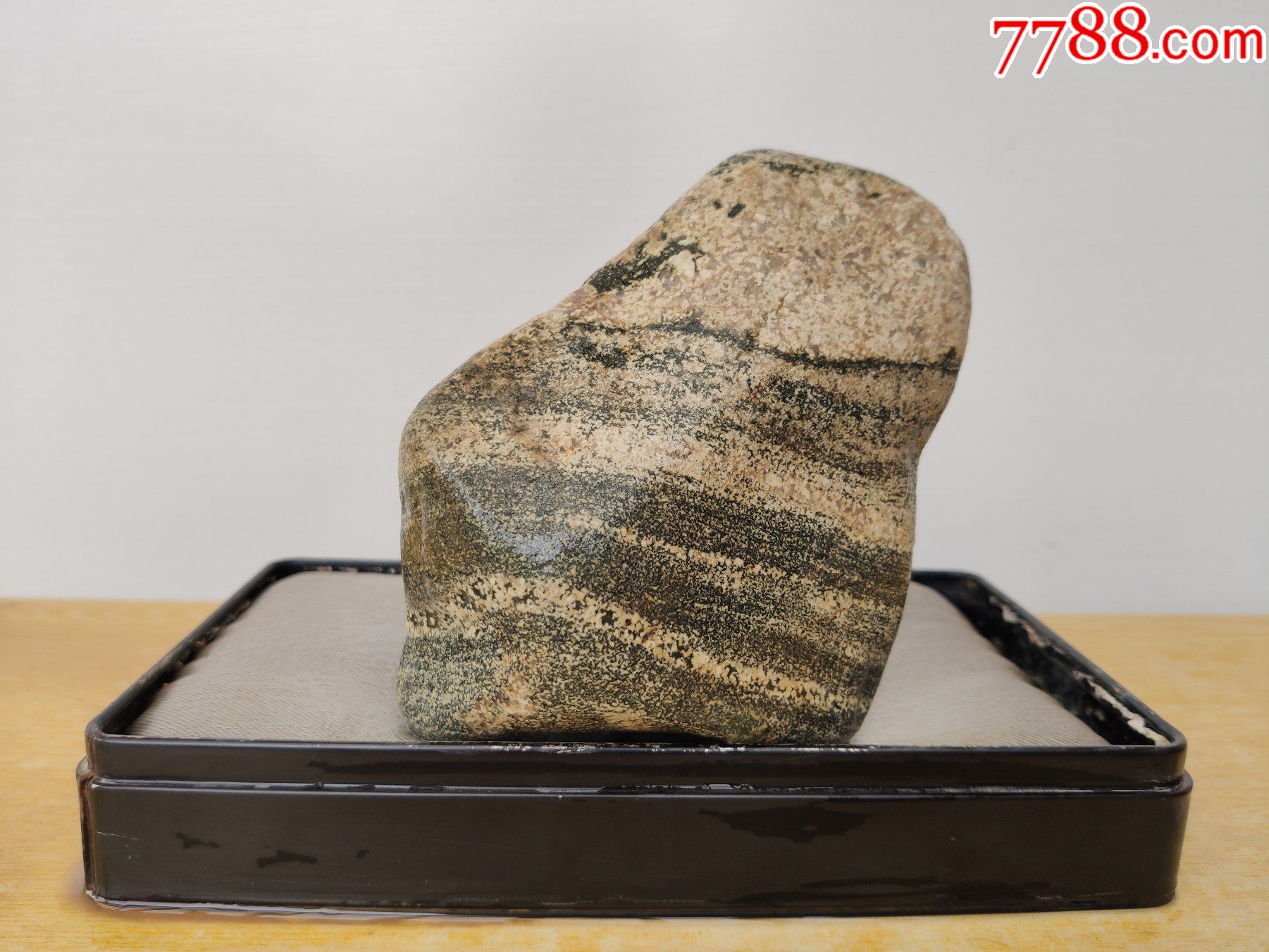 新进洛阳梅花石原石1740"山河图"(画面好,石型好)