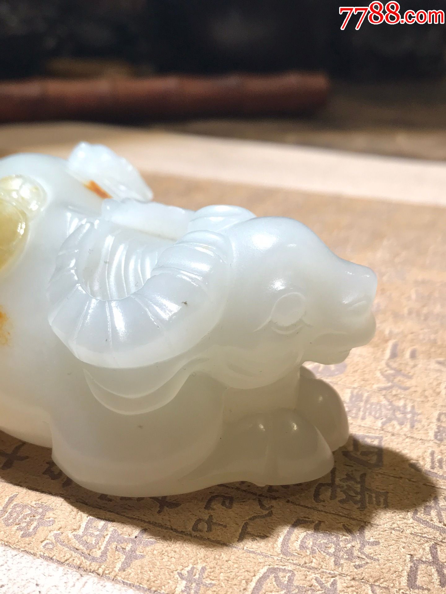 和田玉雕牛