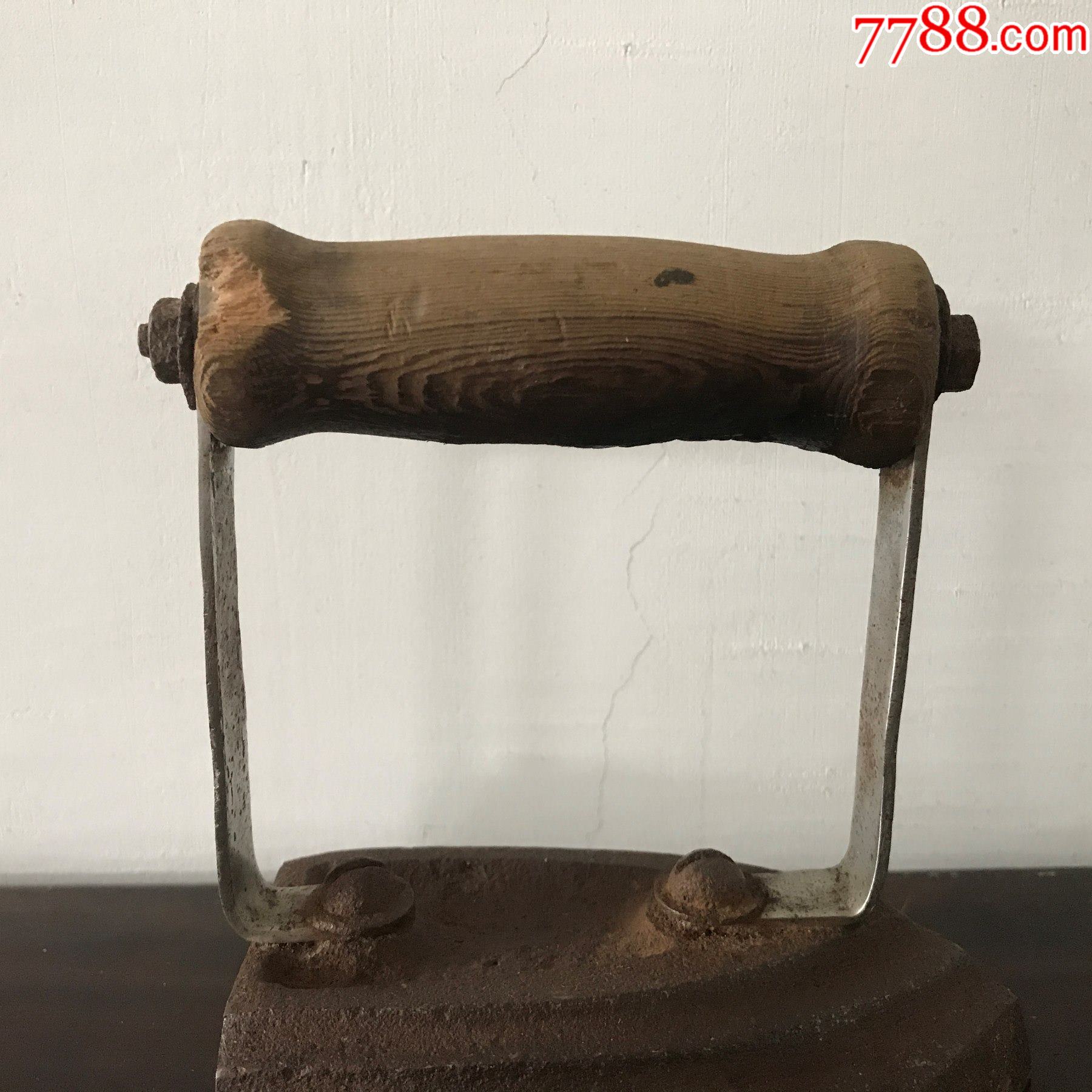 铁熨斗烫斗