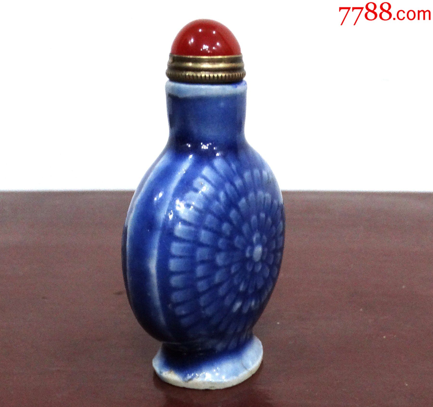 26古玩古董老货真品包真包老清代中晚期祭蓝釉暗刻菊花纹鼻烟壶