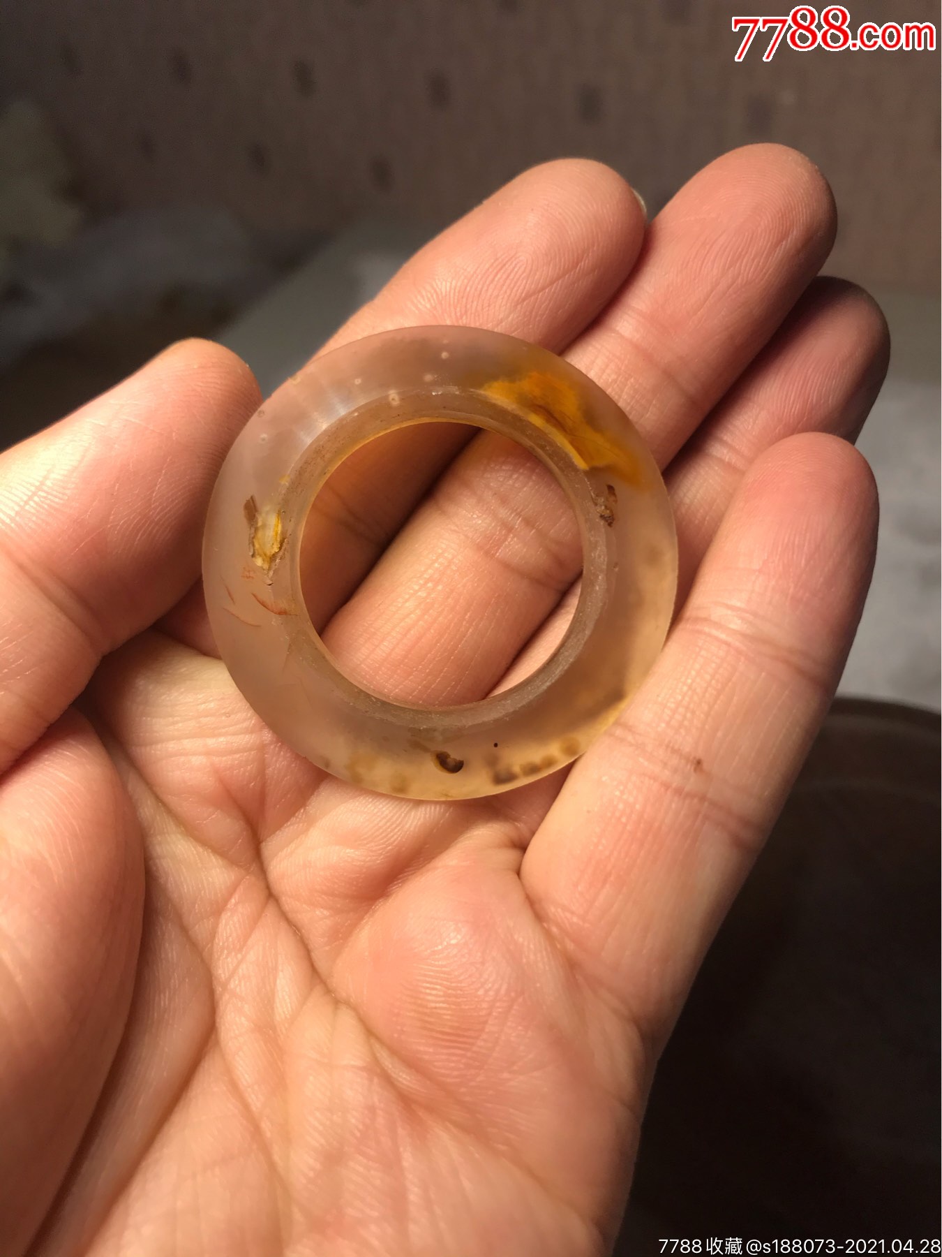 汉代时期玛瑙环子一个老的