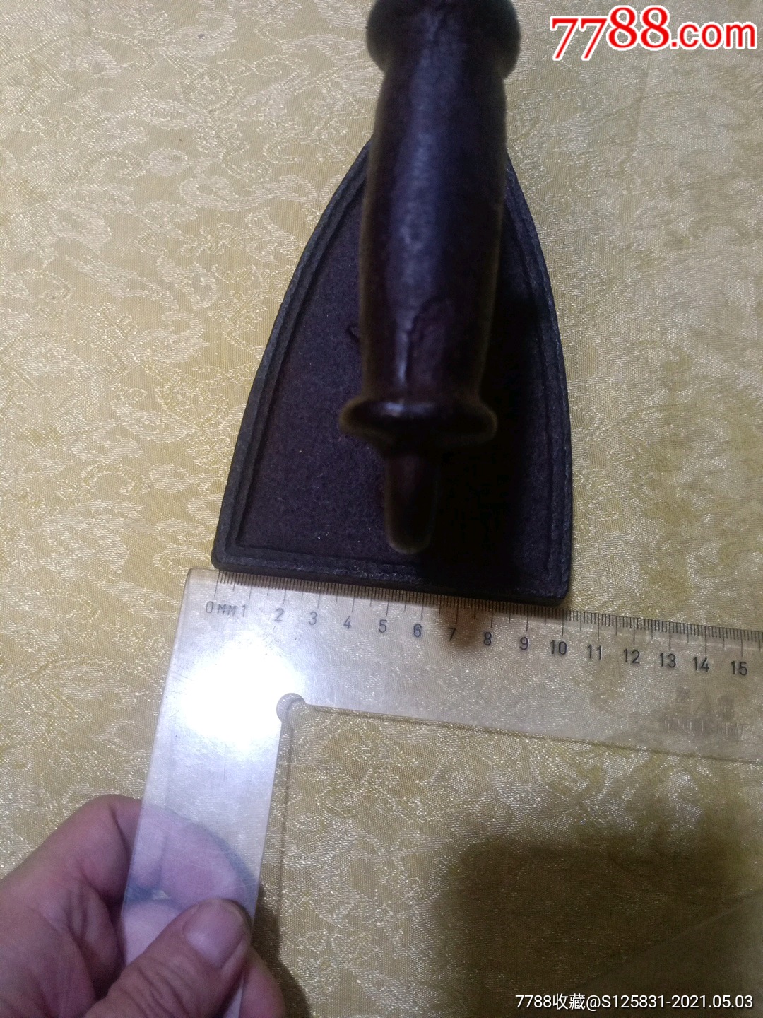 鬼子用烙铁