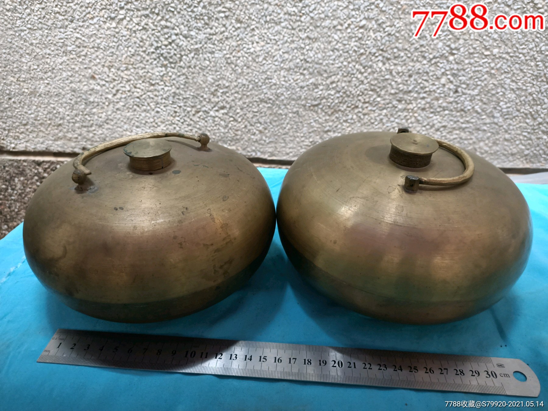 早期冬天取暖用的铜水壶2个(二)