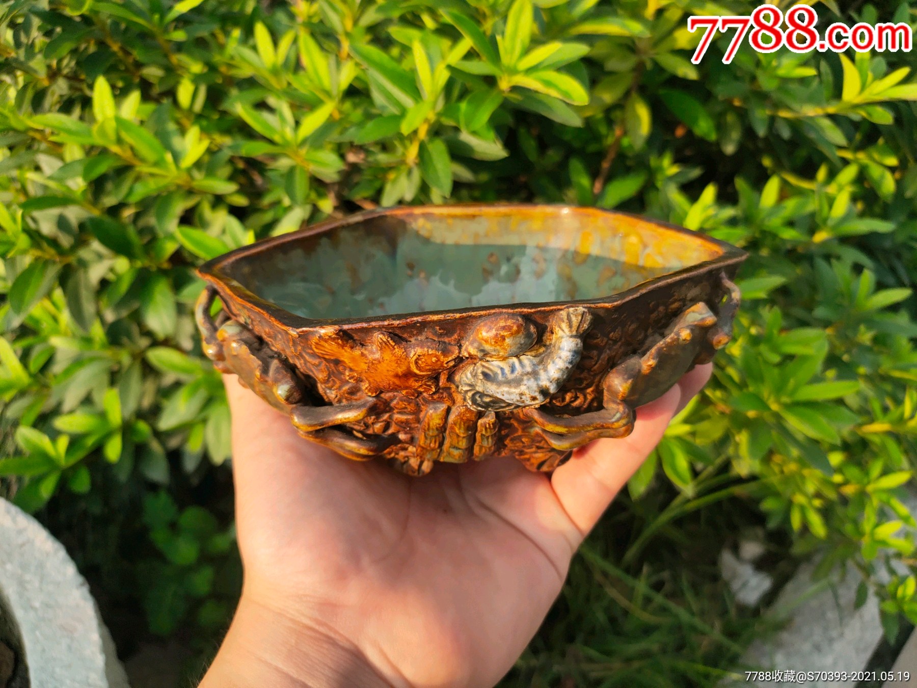 清代石湾窑螃蟹盆水仙盆