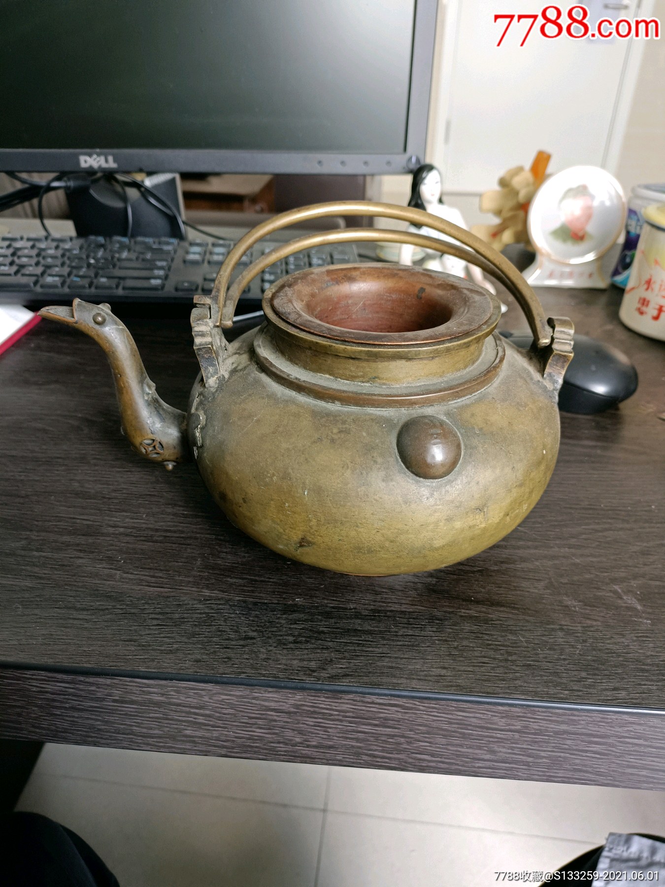 清代铜壶