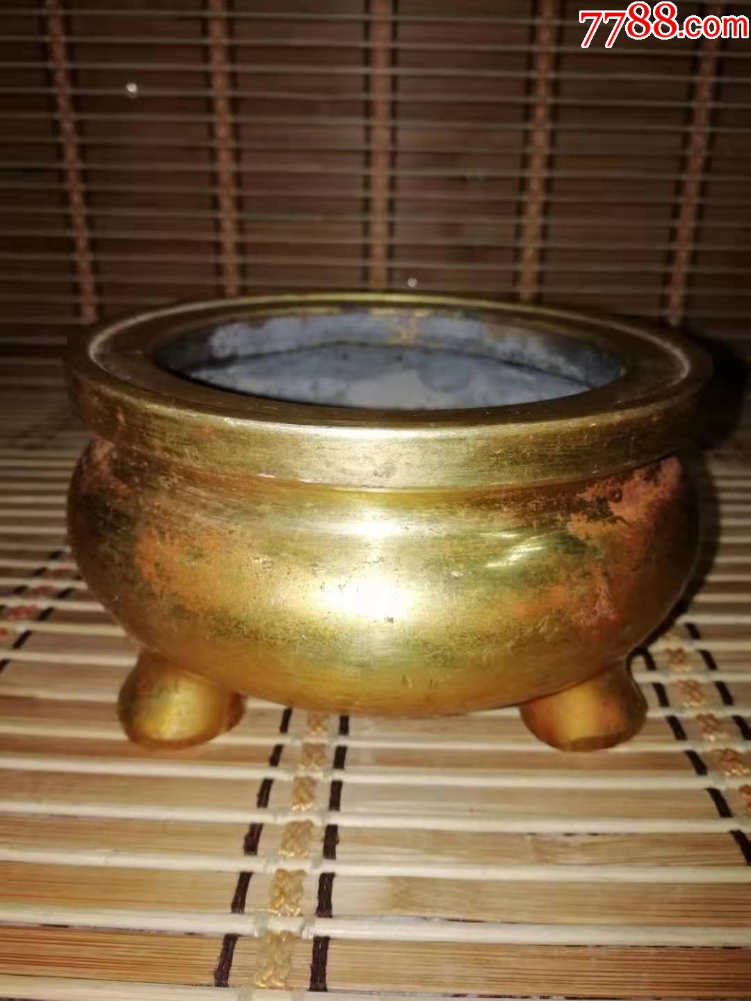 铜香炉