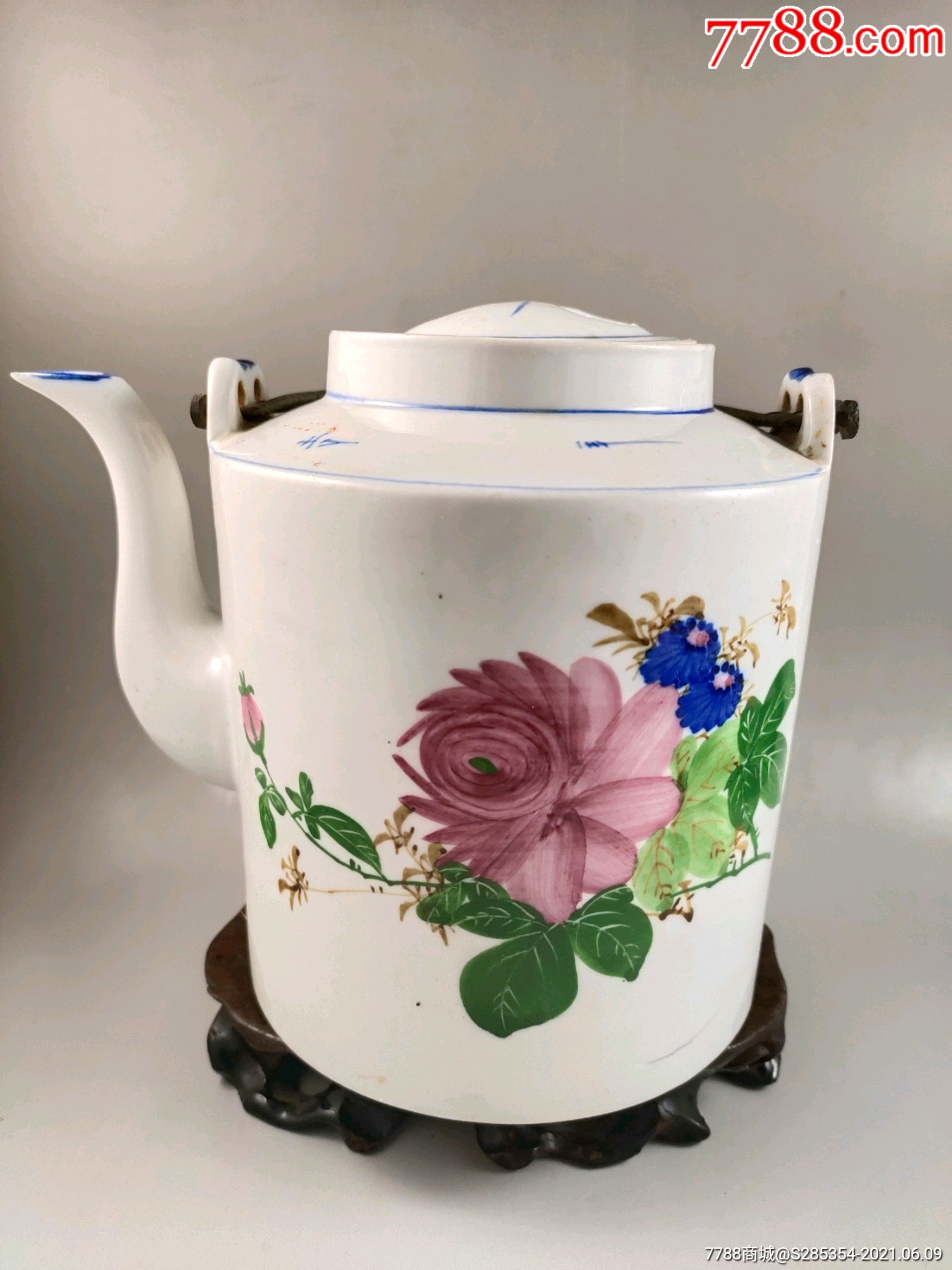 6070年代手绘精品花卉提梁壶