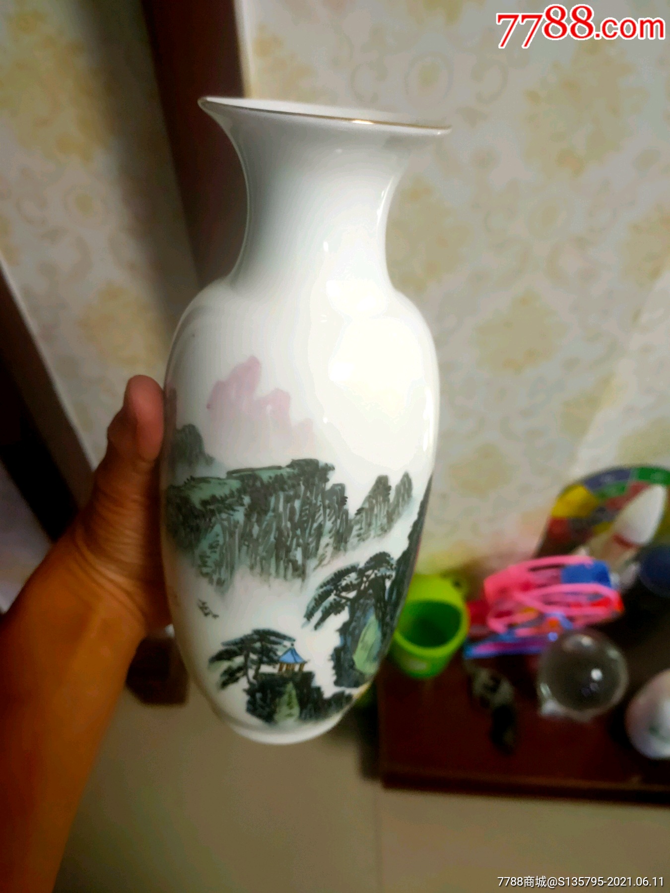 80年代淄博瓷厂手绘瓷瓶手绘花瓶摆件